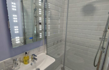 room-5-en-suite room-5-en-suite
